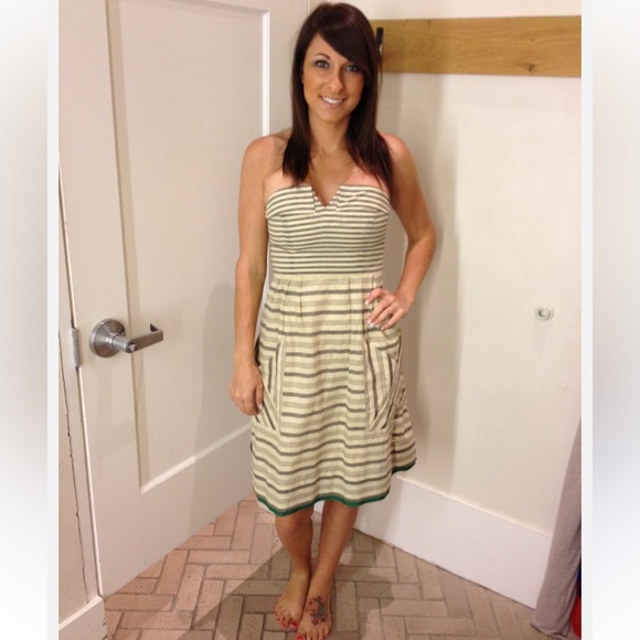 Anthropologie Maeve Changing Stripes Beige Gray Strapless Dress Size 6 - Picture 1 of 3